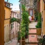 Chateau D'azur Vue Vieille