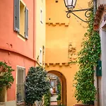 Chateau D'azur Vue Vieille アパート マントン