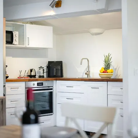 Chateau Dazur - Vue - Vieille - Clim 아파트 멍똥