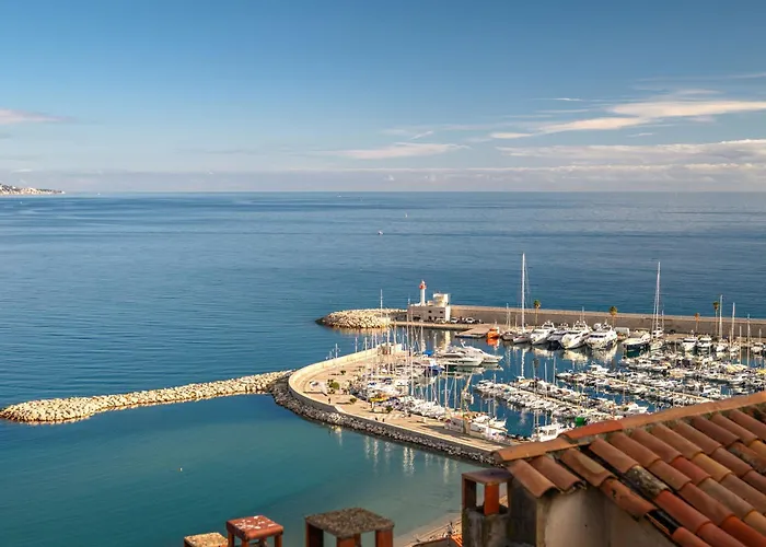 Chateau D'azur Vue Vieille شقة